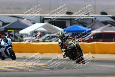 media/Apr-09-2022-SoCal Trackdays (Sat) [[c9e19a26ab]]/Turn 2 (1140am)/